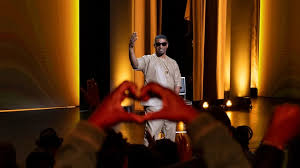 NETFLIX: JAMIE FOXX WHAT HAD HAPPENED WAS – CineFama